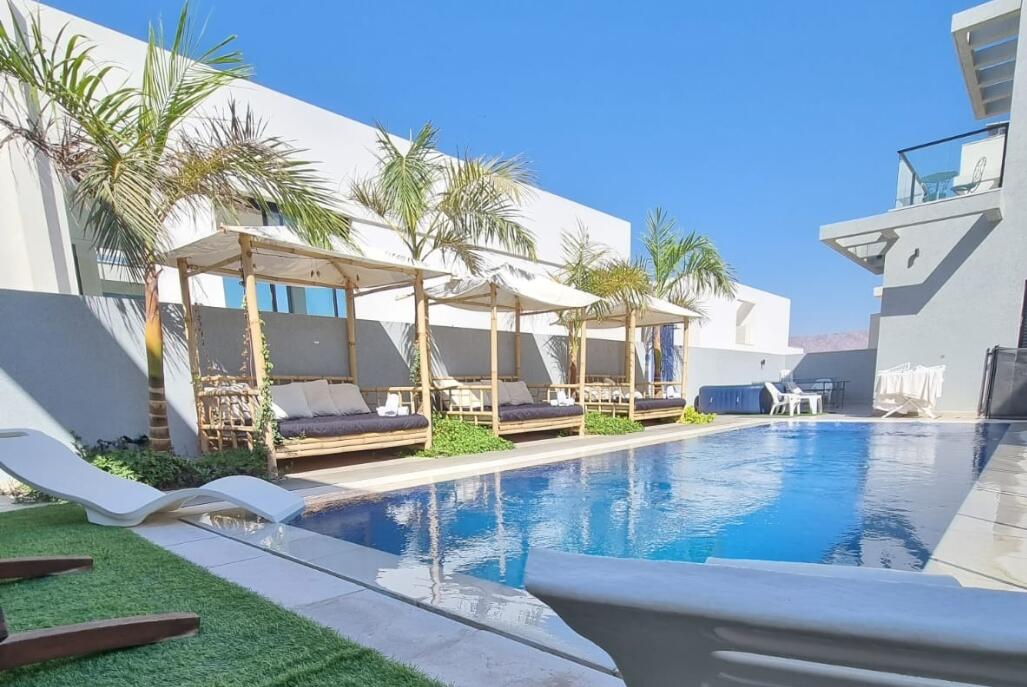 וילה אסטילו אילת דרום  24  נופש - וי פור ויקיישן - V for Vacation