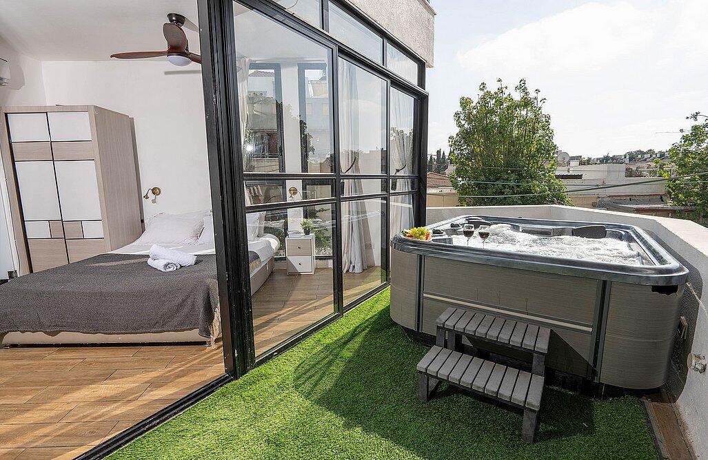 הפנטהאוז של תל אביב מרכז  32  נופש - וי פור ויקיישן - V for Vacation