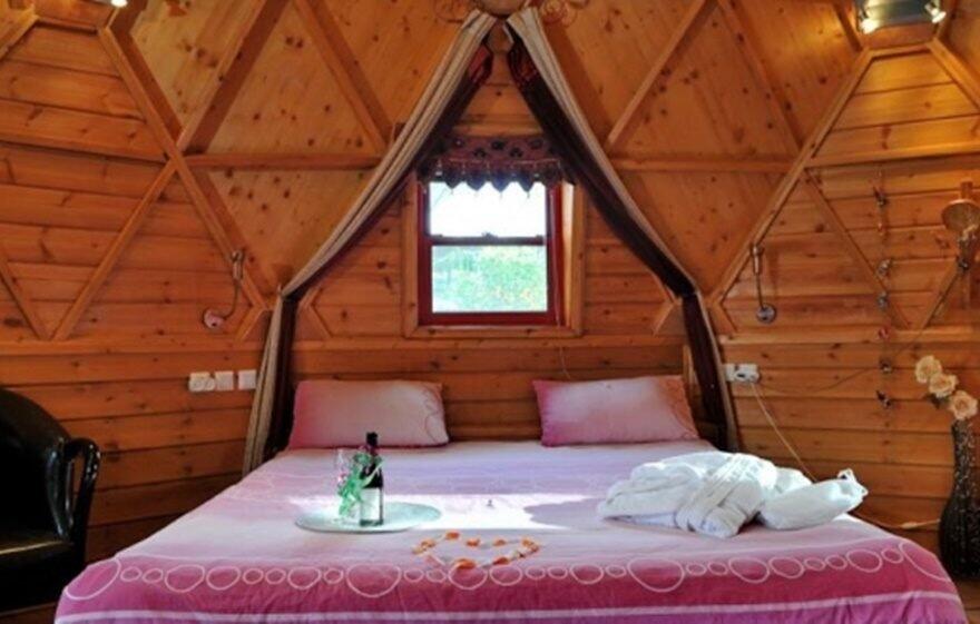 כיפת השמיים צפון  9  נופש - וי פור ויקיישן - V for Vacation