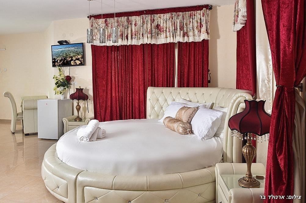 וילת המלכים צפון  22  נופש - וי פור ויקיישן - V for Vacation