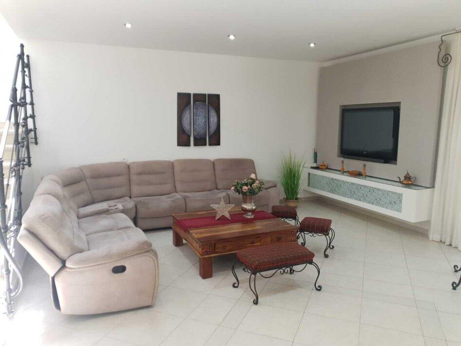 וילה מזל מרכז  9  נופש - וי פור ויקיישן - V for Vacation