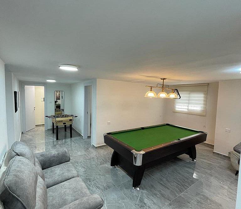 וילה באיילות מרכז  7  נופש - וי פור ויקיישן - V for Vacation