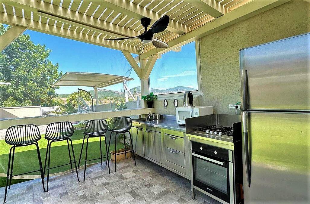 אחוזת אופאל צפון  5  נופש - וי פור ויקיישן - V for Vacation