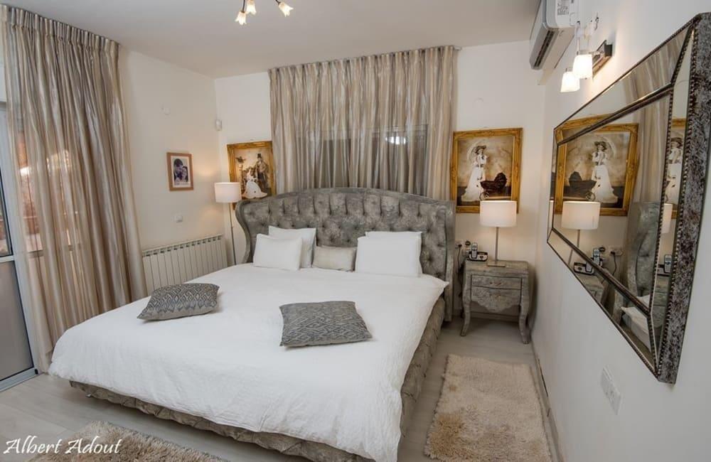 אחוזת הנרקיס 42 צפון  20  נופש - וי פור ויקיישן - V for Vacation