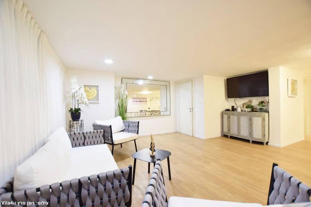 רוזה דרים מרכז  12  נופש - וי פור ויקיישן - V for Vacation