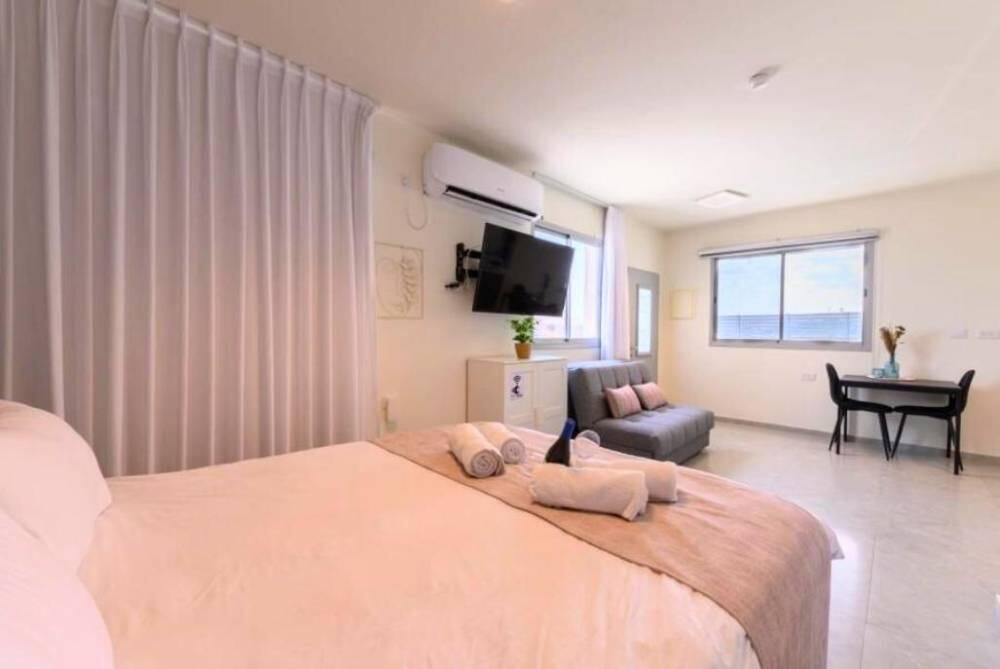 וילה מינרל - אל ים המלח דרום  7  נופש - וי פור ויקיישן - V for Vacation