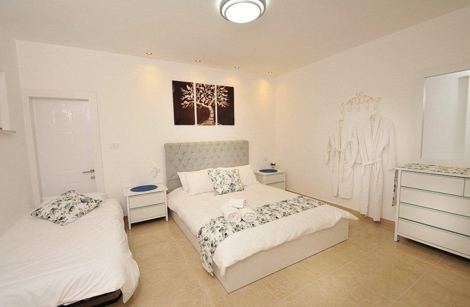 אחוזת כרמל צפון  15  נופש - וי פור ויקיישן - V for Vacation