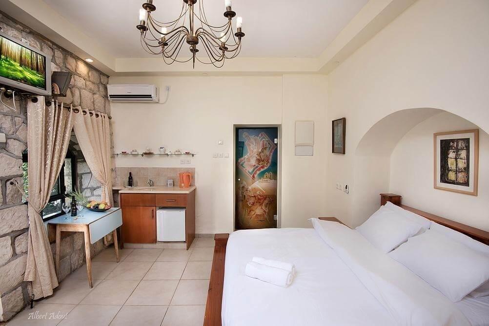 אצולת אירופה - שערי צפת צפון  9  נופש - וי פור ויקיישן - V for Vacation