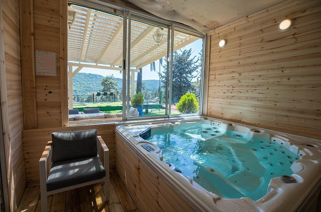 וילה רוז פרימיום לפידות צפון  17  נופש - וי פור ויקיישן - V for Vacation