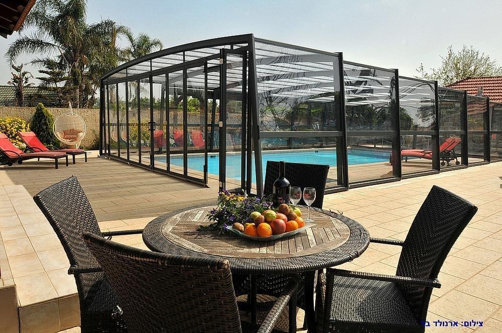 אחוזת אלונים ירכא צפון  18  נופש - וי פור ויקיישן - V for Vacation