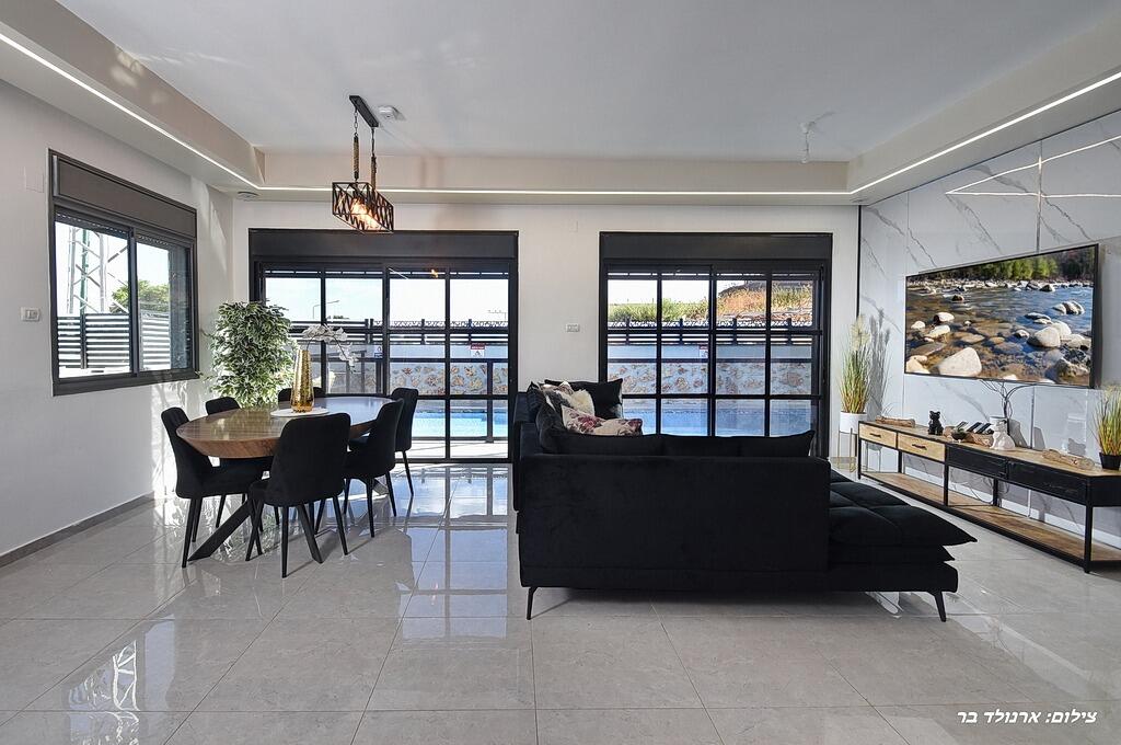 וילה קינג נוף כנרת צפון  6  נופש - וי פור ויקיישן - V for Vacation