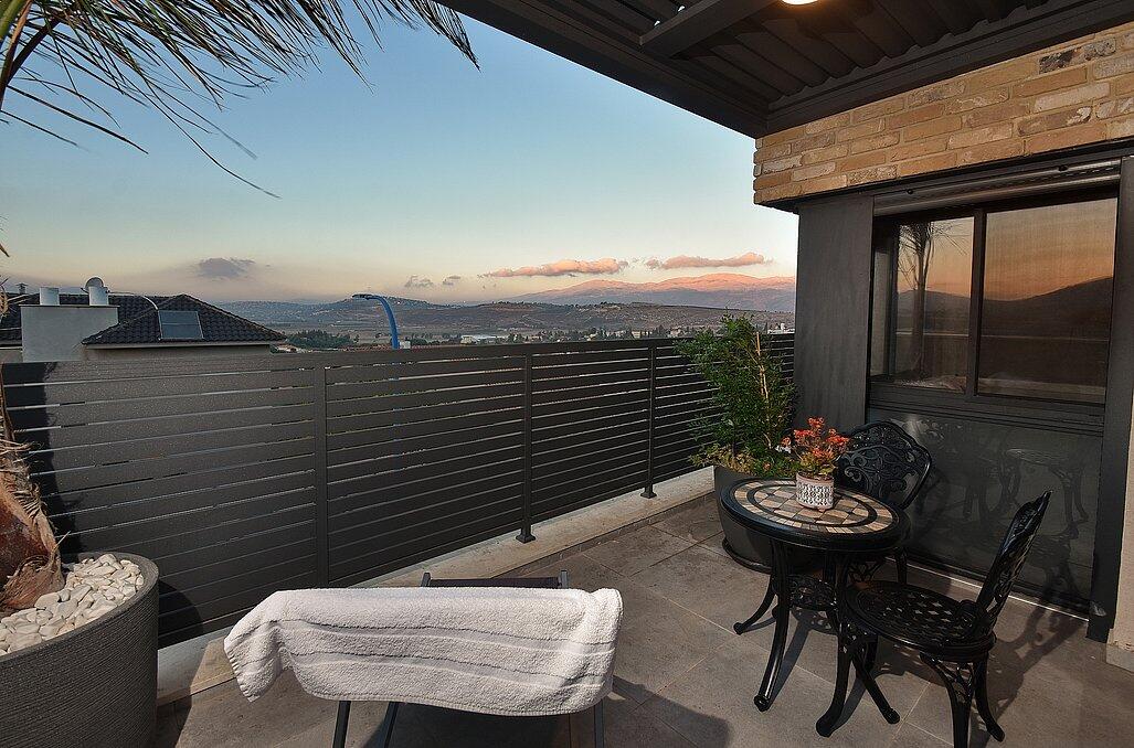 סוויטות רומאנס צפון  26  נופש - וי פור ויקיישן - V for Vacation