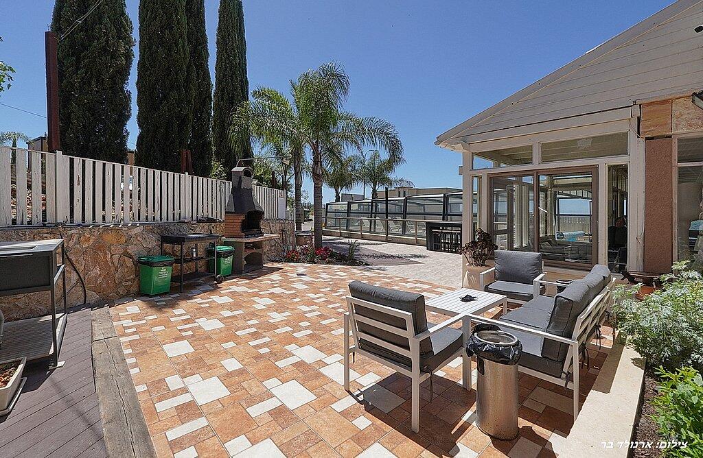 וילה ונילה צפון  4  נופש - וי פור ויקיישן - V for Vacation