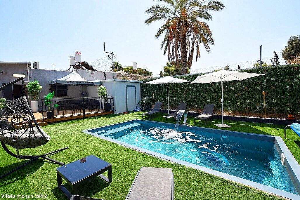 וילה דקל כחול צפון  4  נופש - וי פור ויקיישן - V for Vacation