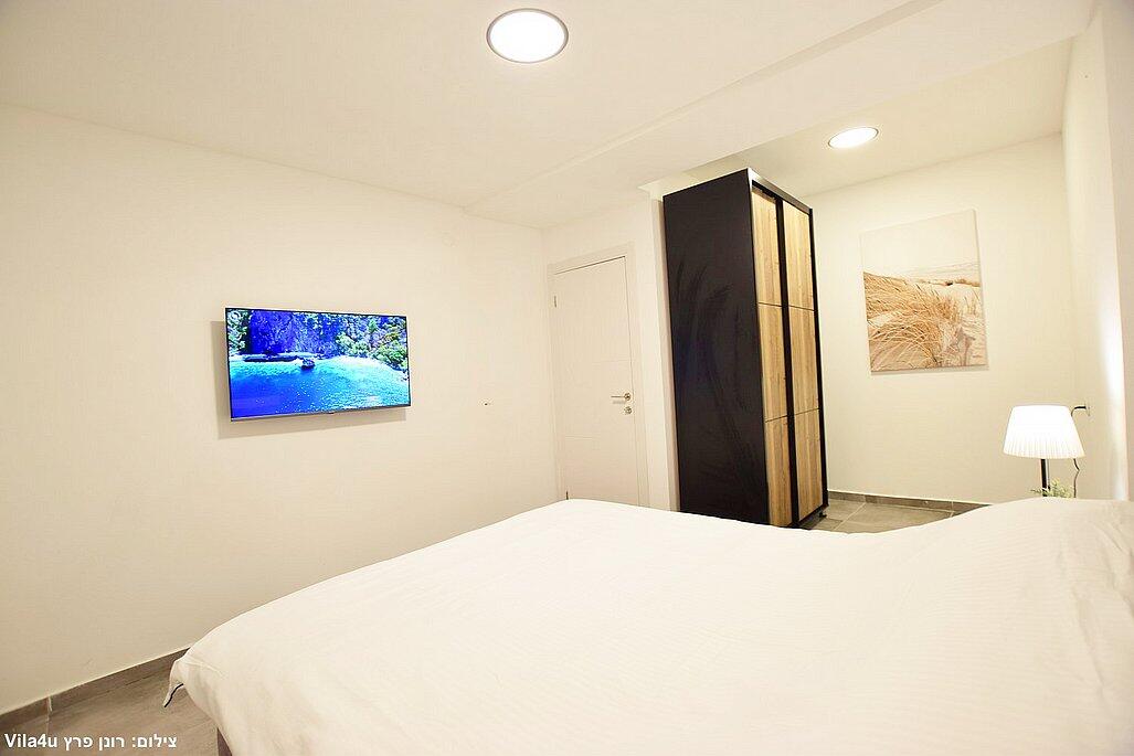 וילה דקל כחול צפון  10  נופש - וי פור ויקיישן - V for Vacation