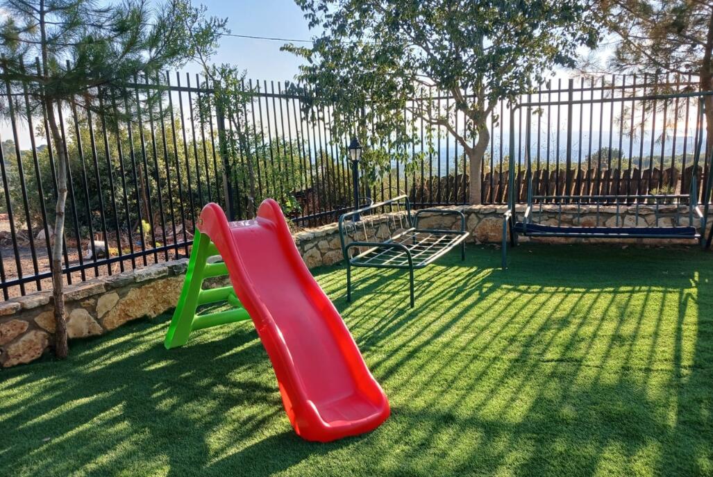 אחוזת אלונים ירכא צפון  4  נופש - וי פור ויקיישן - V for Vacation