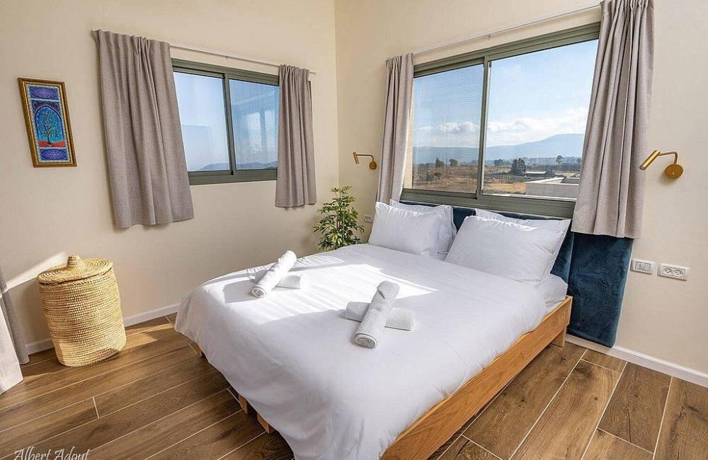 וילה אדמה צפון  29  נופש - וי פור ויקיישן - V for Vacation