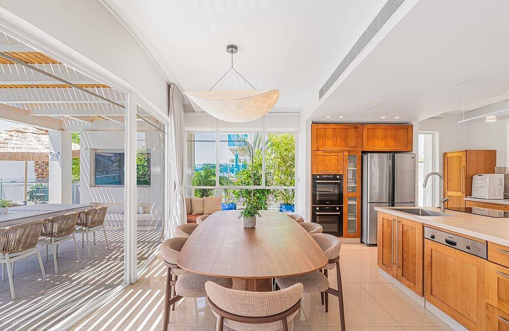 וילה קטלינה דרום  6  נופש - וי פור ויקיישן - V for Vacation