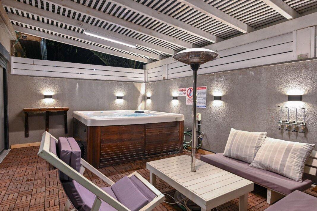 מיי וילה צפון  4  נופש - וי פור ויקיישן - V for Vacation