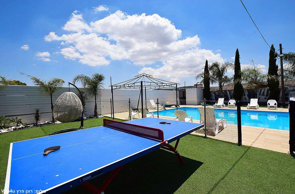 אחוזת לי-אור Li-Or צפון  4  נופש - וי פור ויקיישן - V for Vacation