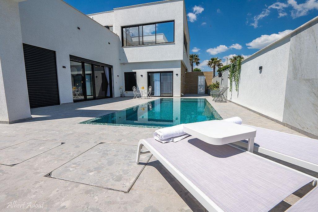 וילה סבן דרים צפון  13  נופש - וי פור ויקיישן - V for Vacation