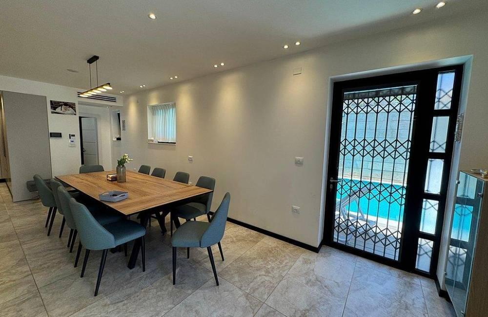 וילה רויאל ירושלים מרכז  13  נופש - וי פור ויקיישן - V for Vacation