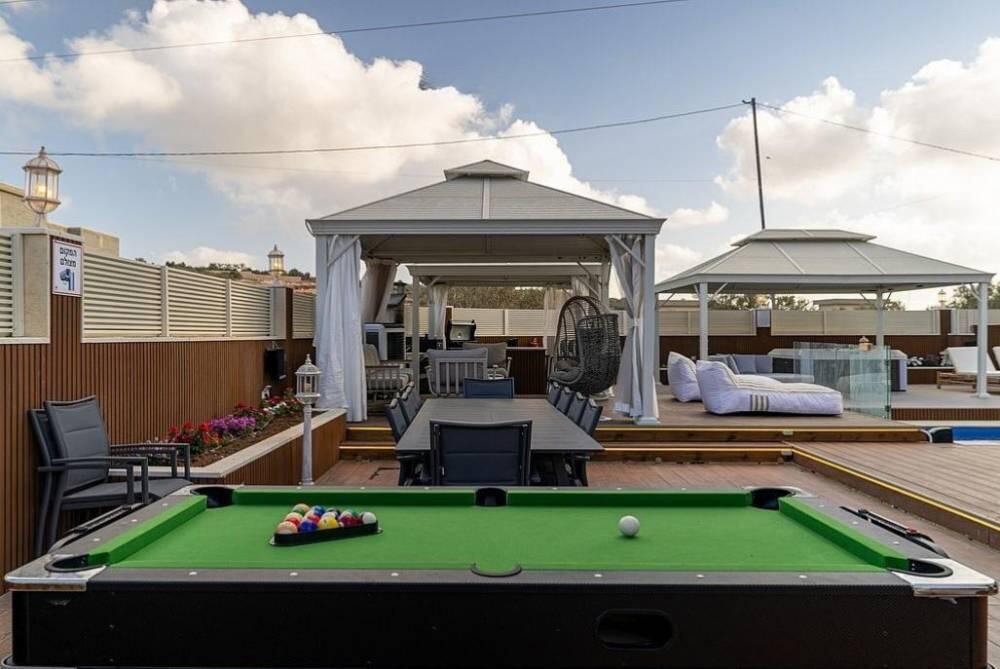 ויליג' בוטיק הגלילית צפון  16  נופש - וי פור ויקיישן - V for Vacation