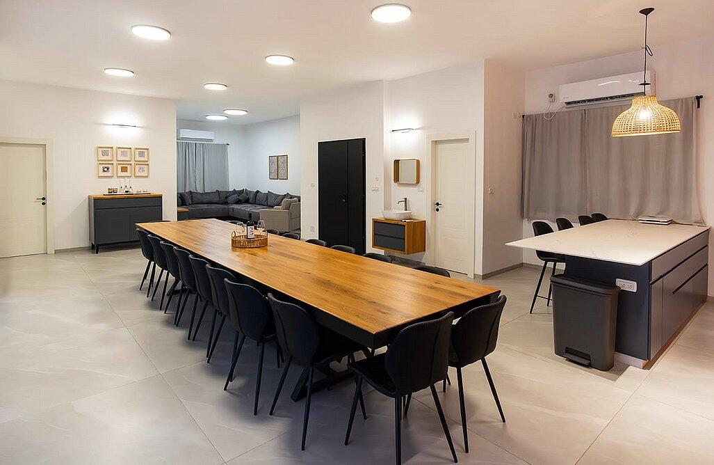 וילה מיכליס צפון  9  נופש - וי פור ויקיישן - V for Vacation