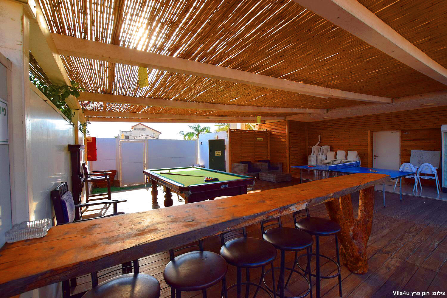 אחוזת וילג דרום  21  נופש - וי פור ויקיישן - V for Vacation