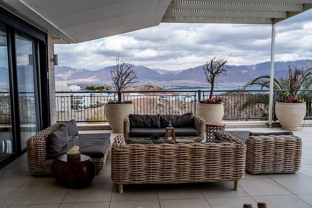 הבית על ההר אילת דרום  15  נופש - וי פור ויקיישן - V for Vacation