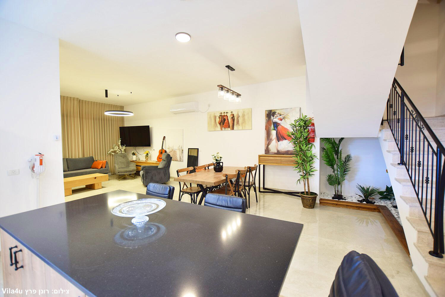 אחוזת ריזורט האקליפטוס צפון  17  נופש - וי פור ויקיישן - V for Vacation