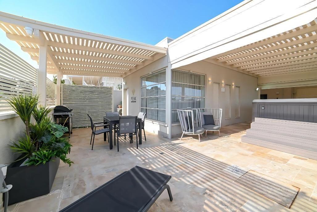 Peak Boutique Suites - סוויטות פיק צפון  8  נופש - וי פור ויקיישן - V for Vacation