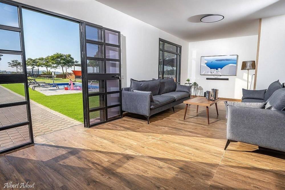 וילה רוסאיה צפון  9  נופש - וי פור ויקיישן - V for Vacation