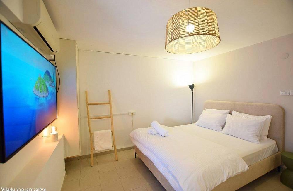 וילה ארבל 74 צפון  32  נופש - וי פור ויקיישן - V for Vacation