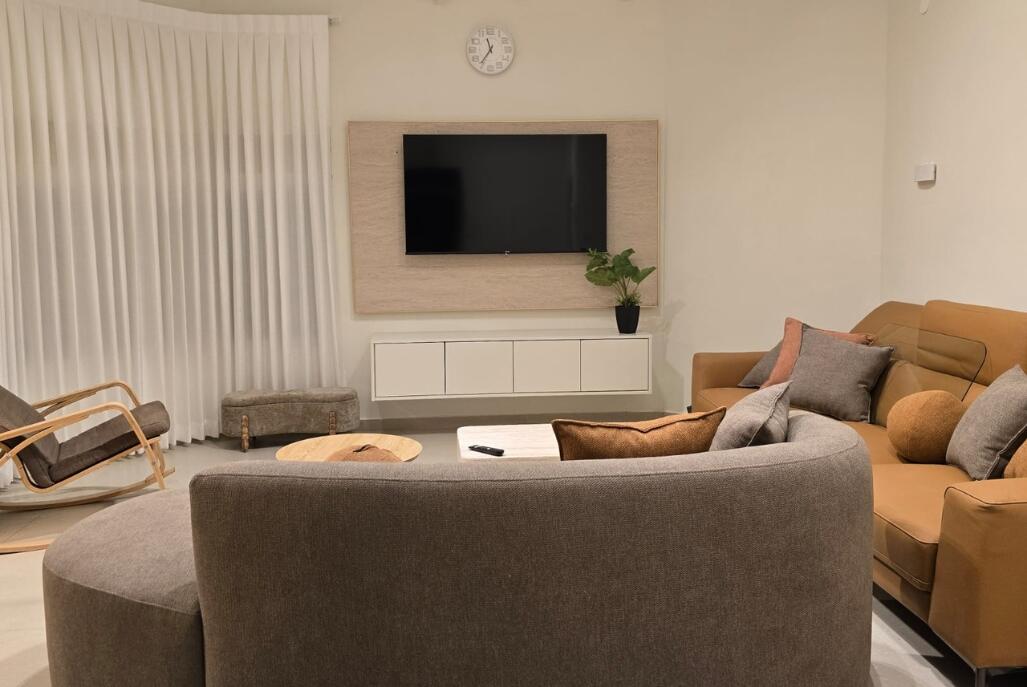 וילה סאן לייט - Sun Light צפון  9  נופש - וי פור ויקיישן - V for Vacation