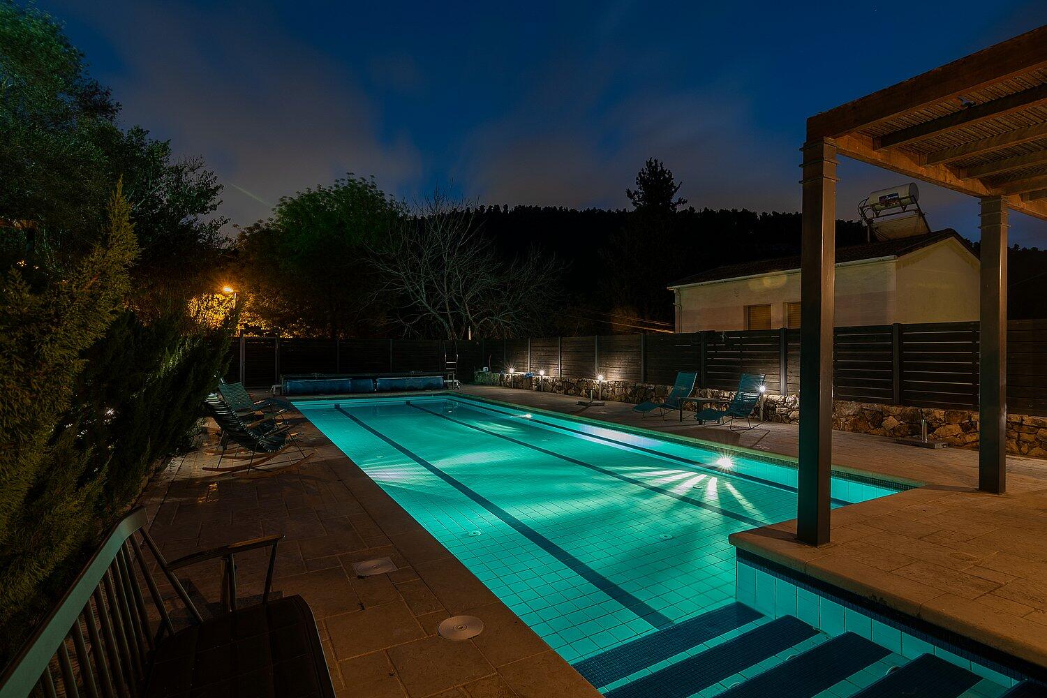 וילה בית זית מרכז  50  נופש - וי פור ויקיישן - V for Vacation