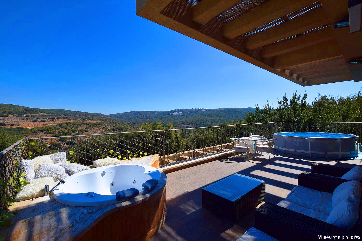 חניתה בגליל צפון  2  נופש - וי פור ויקיישן - V for Vacation