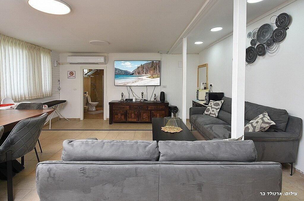 וילה רוז פרימיום לפידות צפון  8  נופש - וי פור ויקיישן - V for Vacation