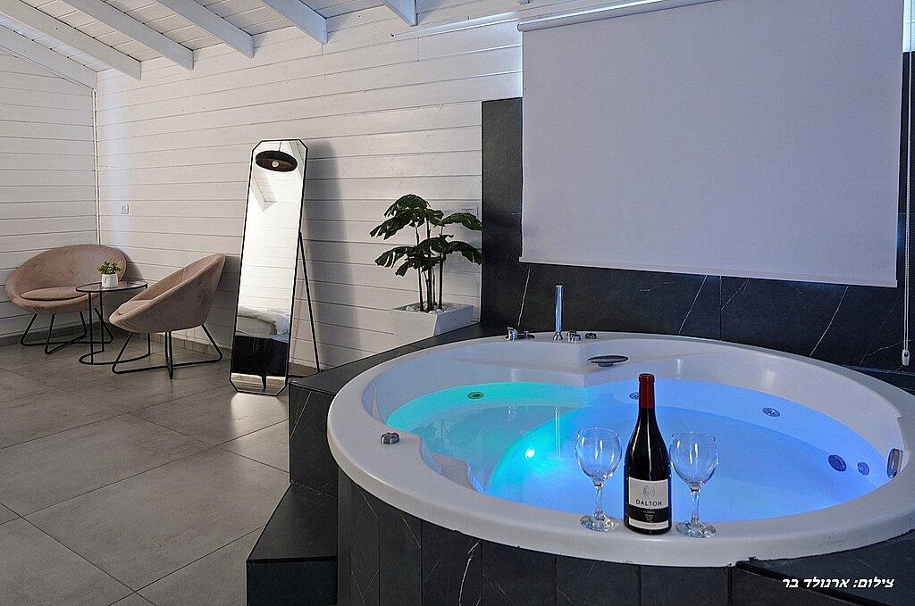 סוויטת מרום צפון  6  נופש - וי פור ויקיישן - V for Vacation