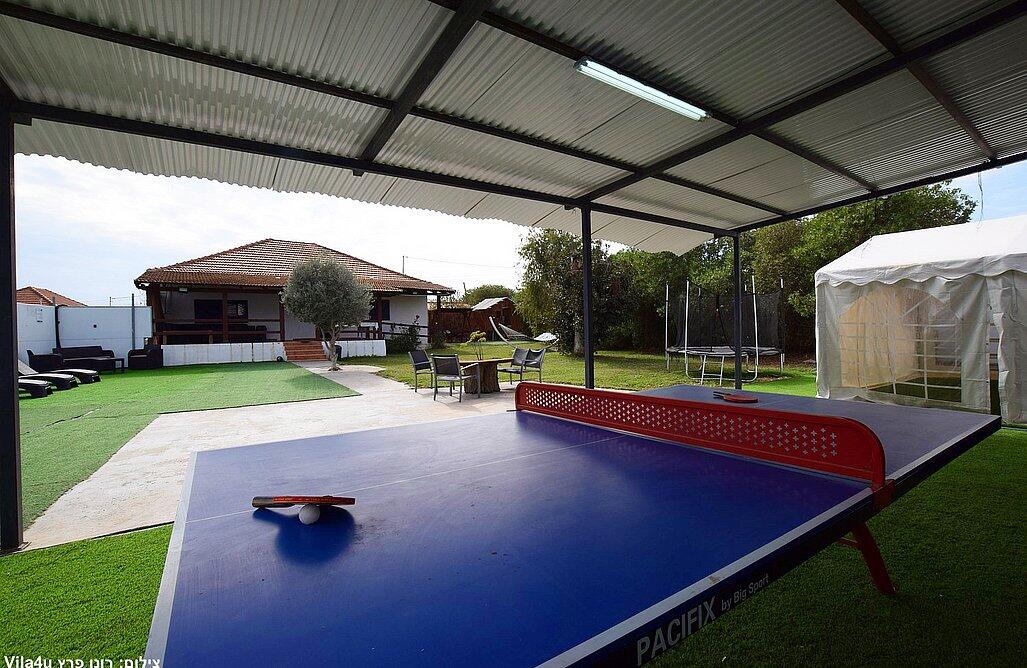 הפינה בכפר מרכז  28  נופש - וי פור ויקיישן - V for Vacation