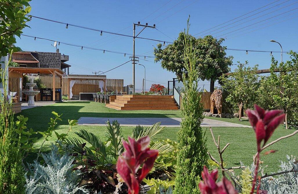 וילה אואזיס פאלאס צפון  5  נופש - וי פור ויקיישן - V for Vacation