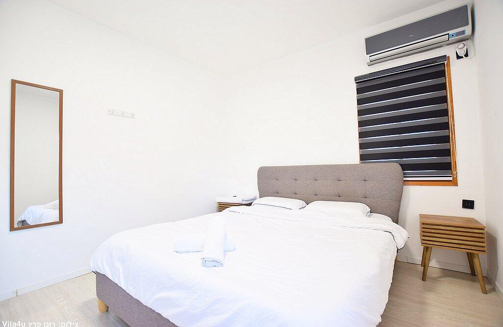 וילה בין הר לים צפון  13  נופש - וי פור ויקיישן - V for Vacation