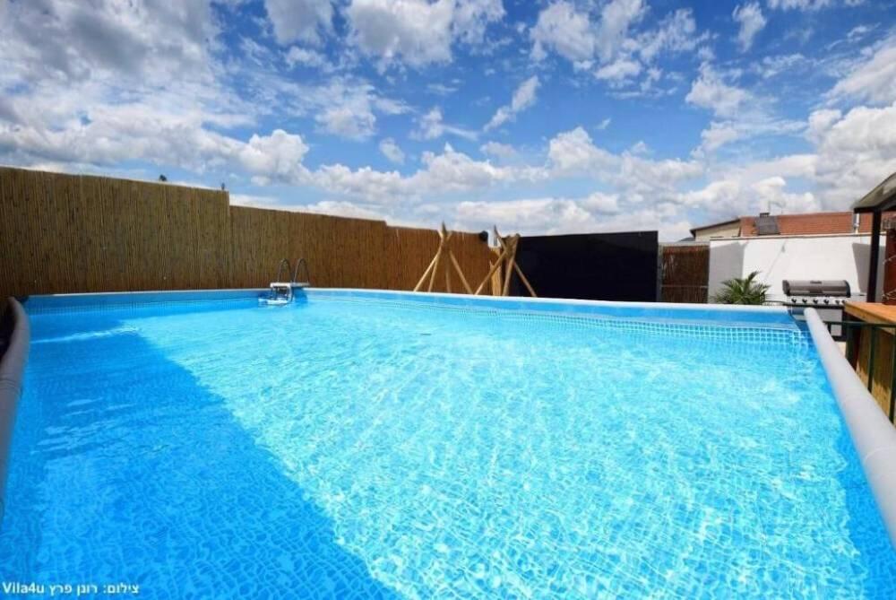 אחוזת ענבי הגפן מרכז  1  נופש - וי פור ויקיישן - V for Vacation