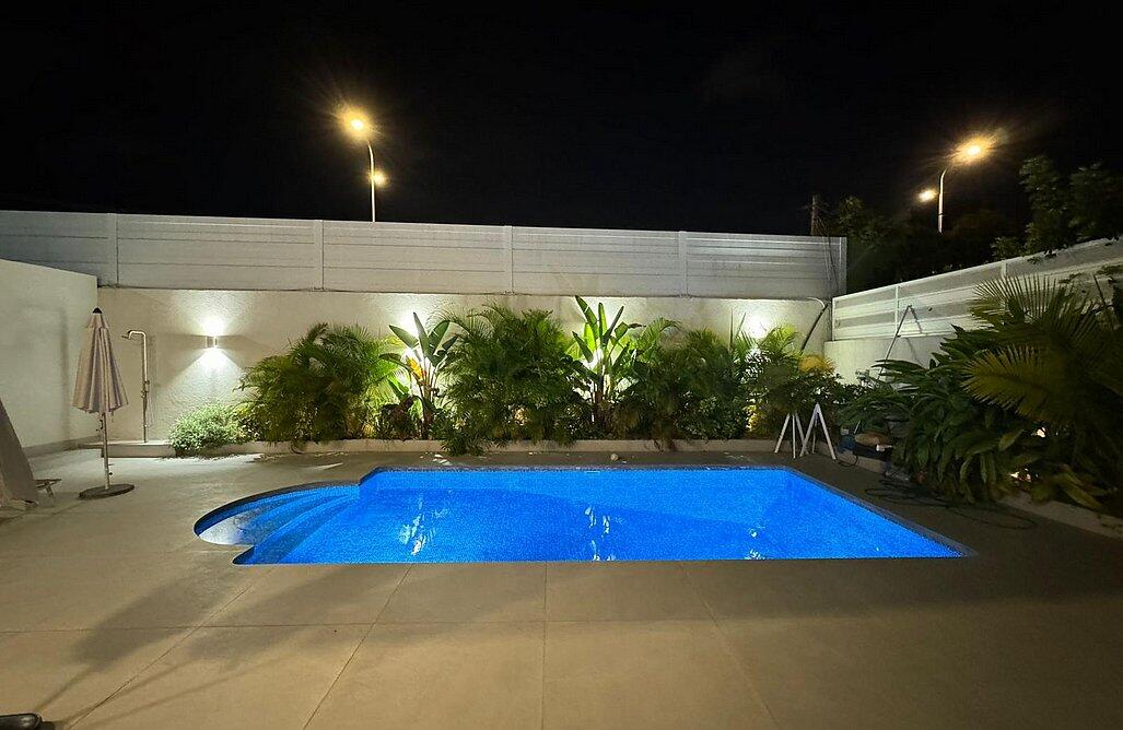 וילה מאיה - Villa Maya בהרצליה מרכז  12  נופש - וי פור ויקיישן - V for Vacation