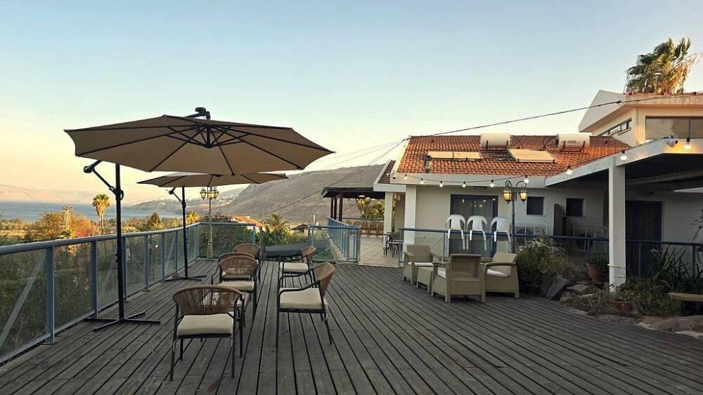 מגדל של חיים צפון  29  נופש - וי פור ויקיישן - V for Vacation