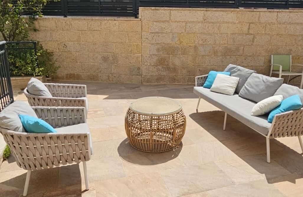 וילה נווה שמואל אינדיגו מרכז  3  נופש - וי פור ויקיישן - V for Vacation