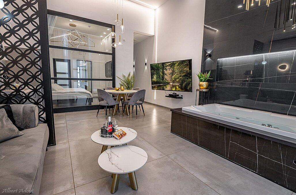 גולד דרים בוטיק צפון  17  נופש - וי פור ויקיישן - V for Vacation