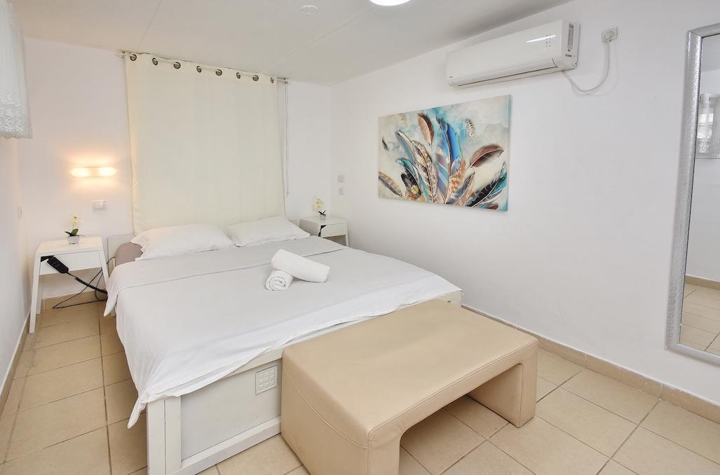 וילה מיקאסה בטבע צפון  11  נופש - וי פור ויקיישן - V for Vacation