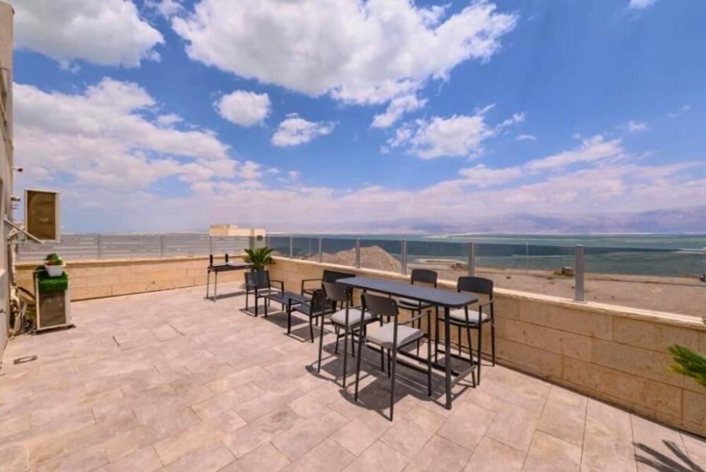 וילה מינרל - אל ים המלח דרום  4  נופש - וי פור ויקיישן - V for Vacation