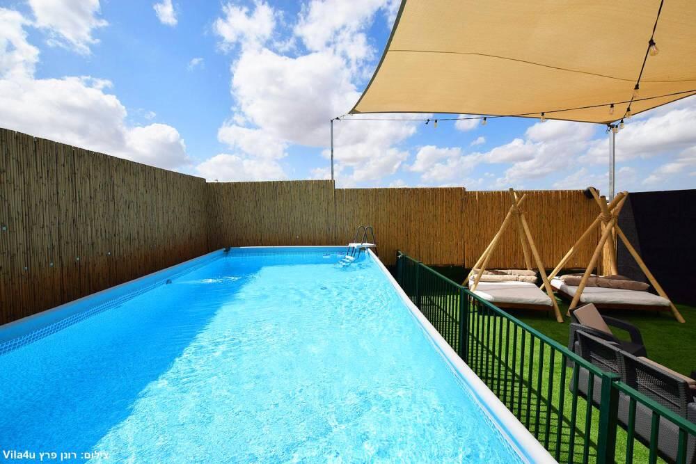 אחוזת ענבי הגפן מרכז  33  נופש - וי פור ויקיישן - V for Vacation